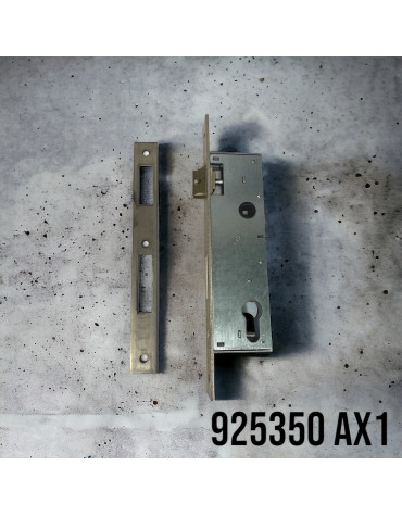 Lock for aluminum door