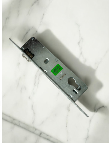 Lock for aluminum door with roller ball - CISA